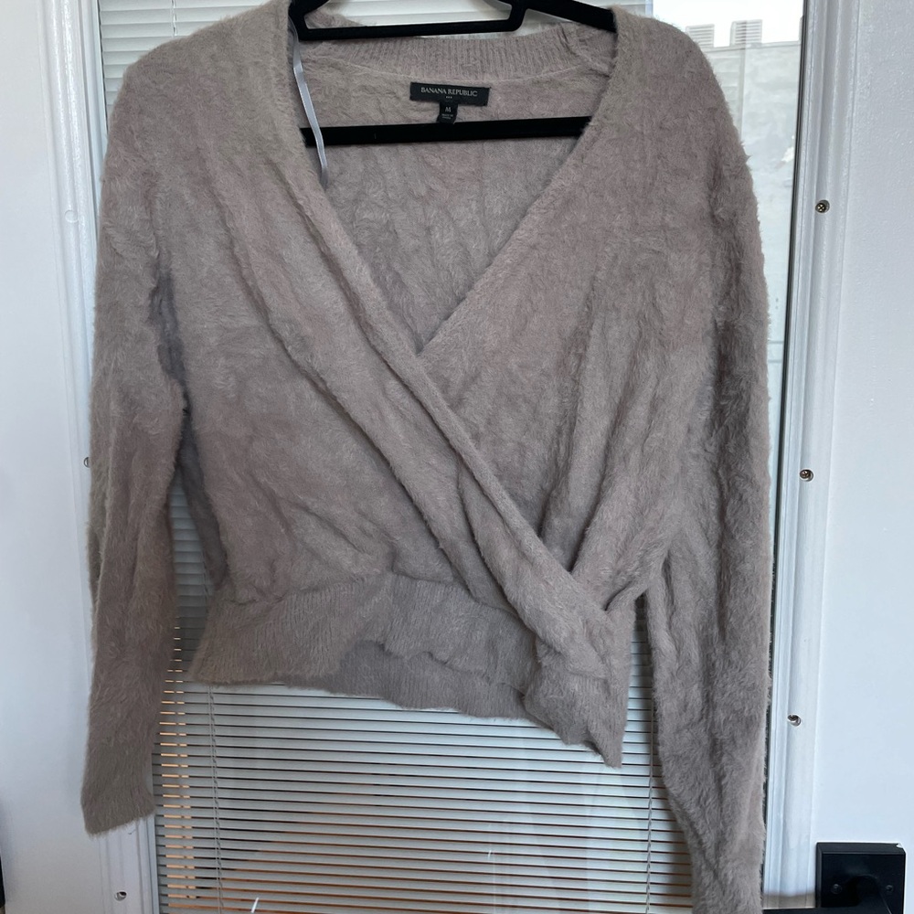 Banana Republic Women's Gray Wrap Sweater